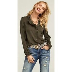 CAbi Freeway Icon Blouse in Wren Size M 4167 Olive Green